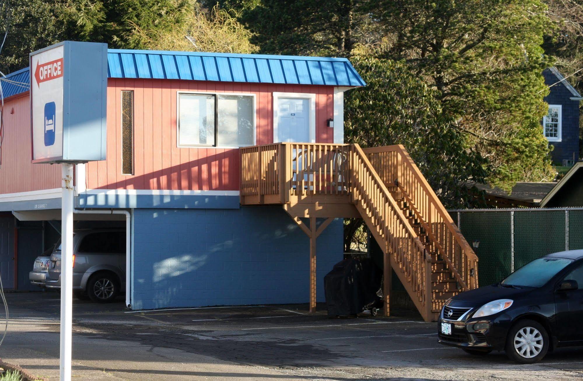 Heidi'S Inn Ilwaco Extérieur photo